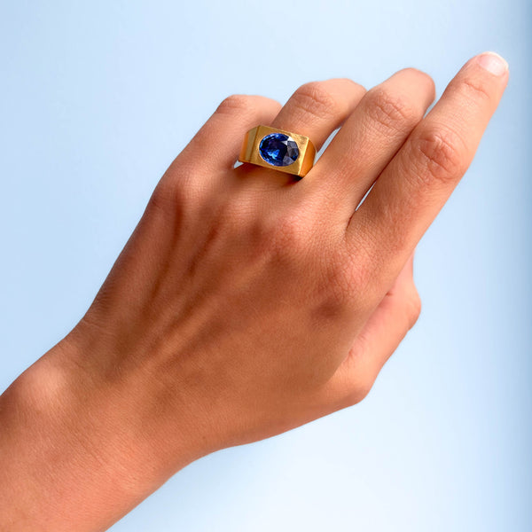 Marlene D. Ring Blue sapphire