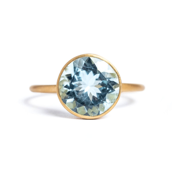 ring-princess-miniature-aigue-marine-gold-luxury-jewellery-marie-helene-de-taillac