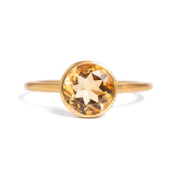 princess-miniature-ring-citrine-gold-jewelry-for-woman-marie-helene-de-taillac