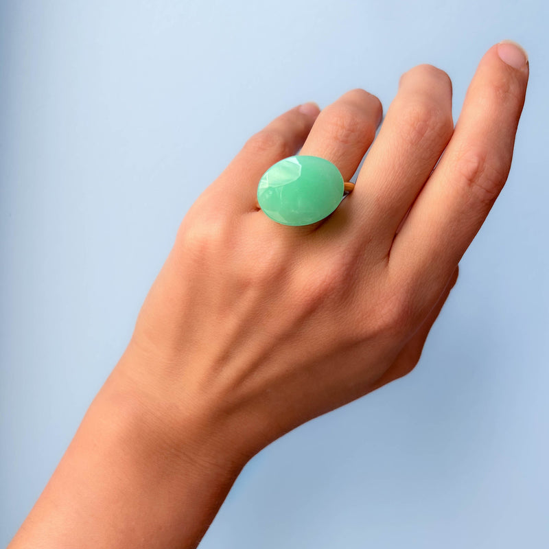 Chrysoprase Cabochon ring