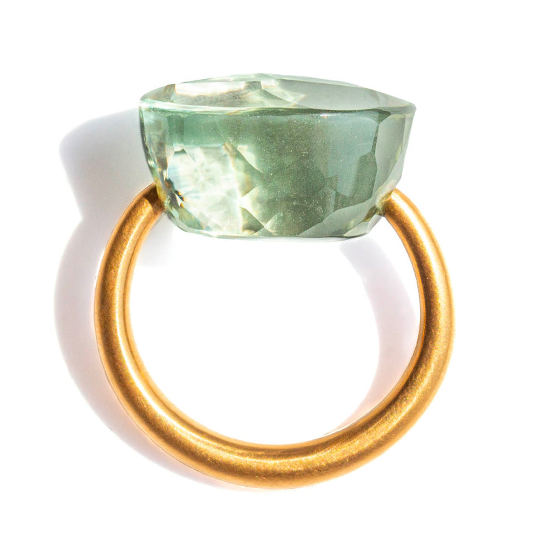 Green Quartz Cabochon  Ring