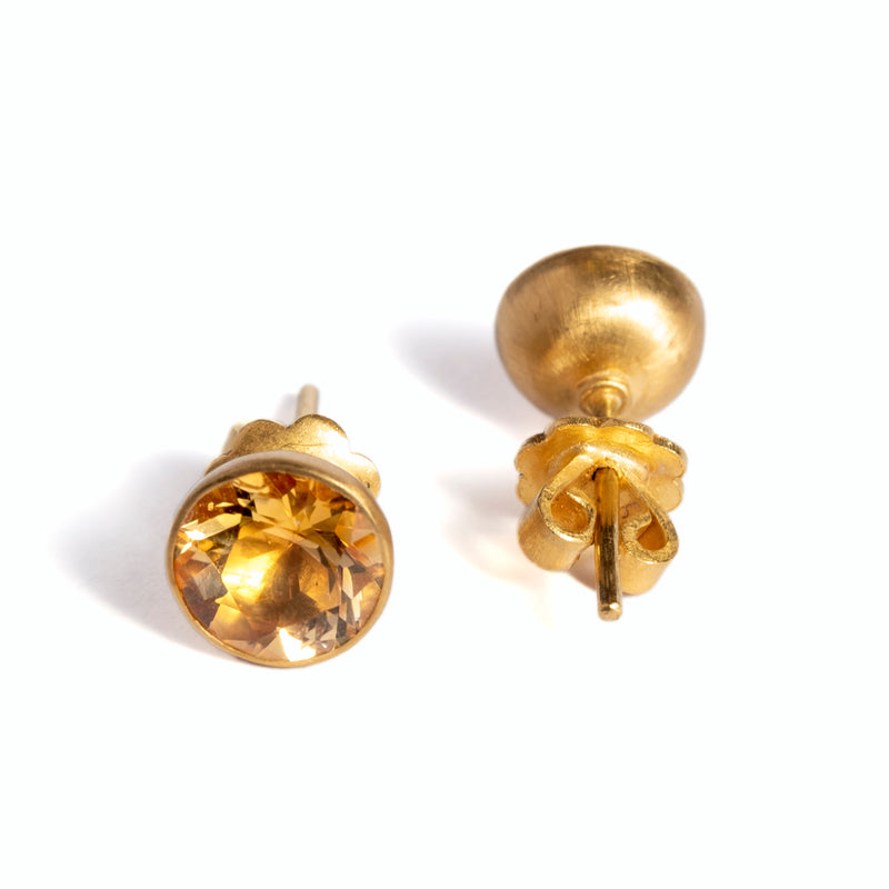 earrings-marie-helene-de-taillac-bindi-studs-gold