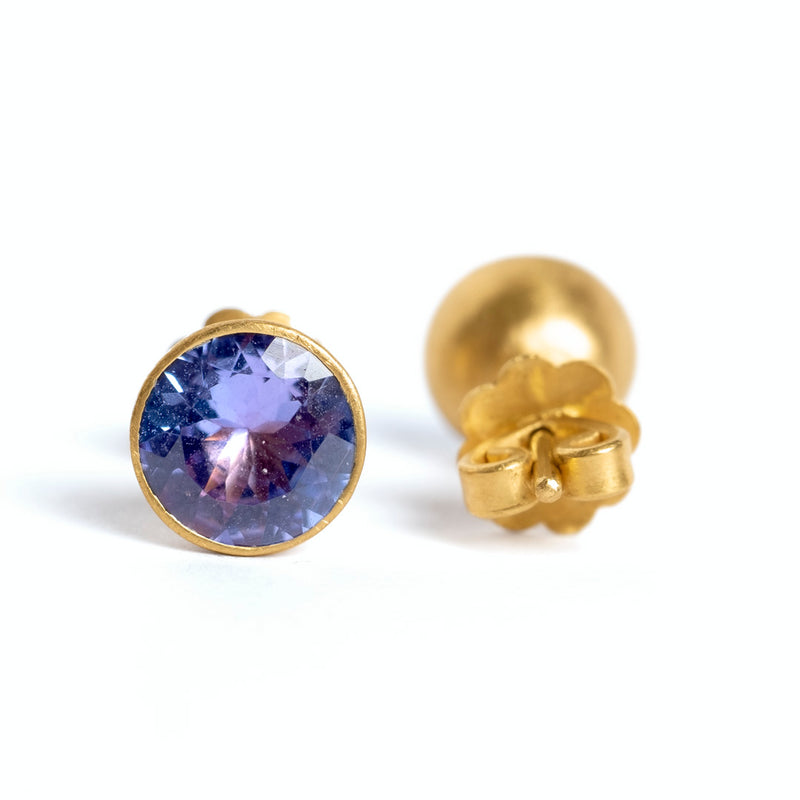earrings-marie-helene-de-taillac-studs-tanzanite-gold