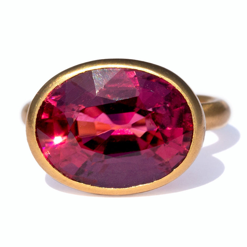 marie-helene-de-taillac-ring-princess-ring-pink-tourmaline-rose-gold-luxury-jewelry