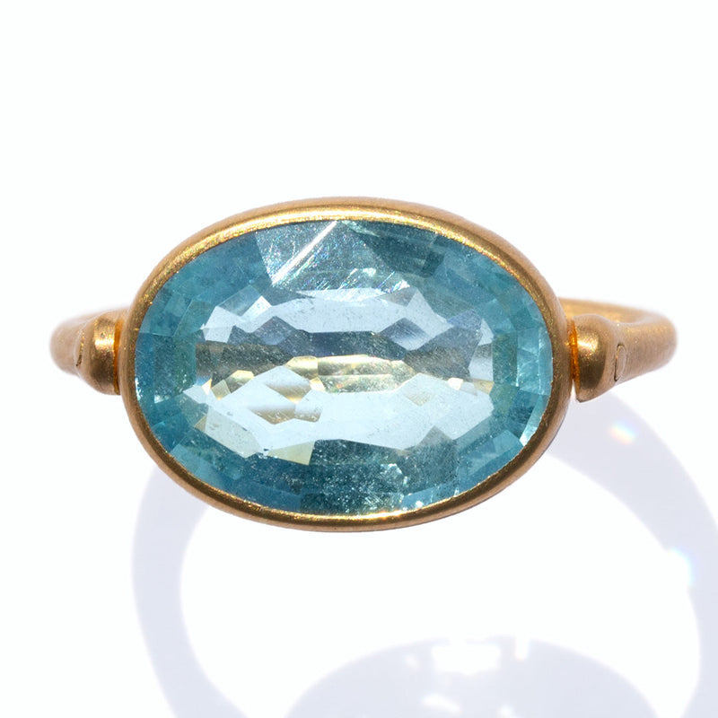 marie-helene-de-taillac-ring-swivel-milky-aquamarine-aquamarine-opaque-gold-luxury-jewelry