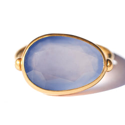 marie-helene-de-taillac-ring-swivel-calcedony-blue-gold