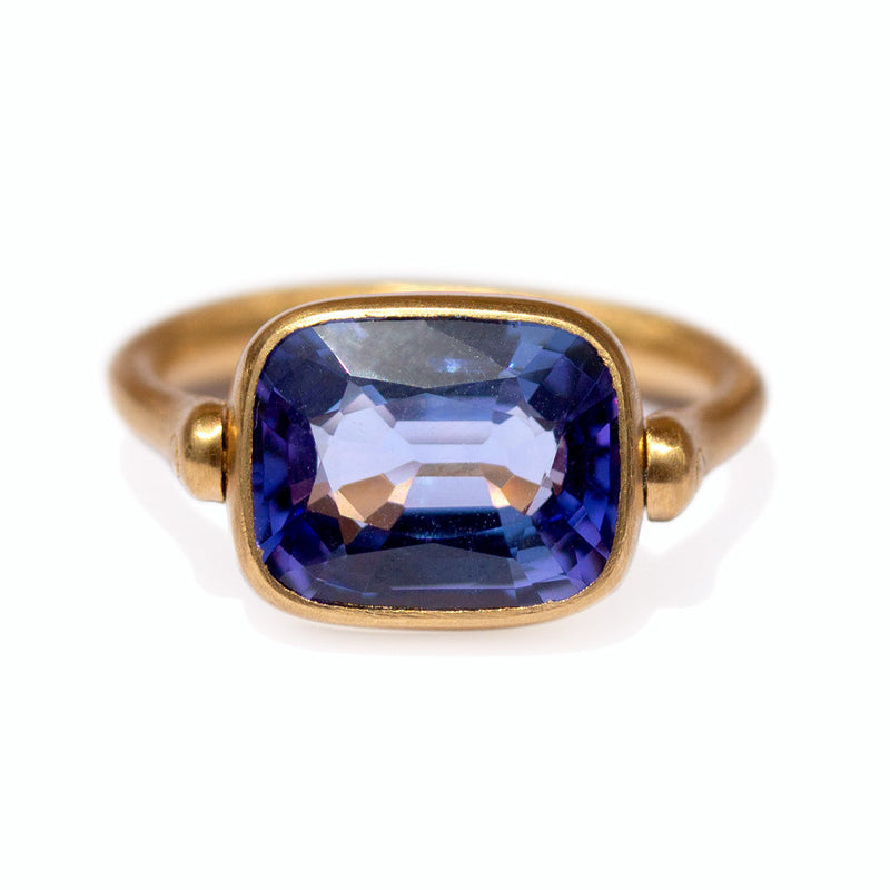 Tanzanite Swivel Ring