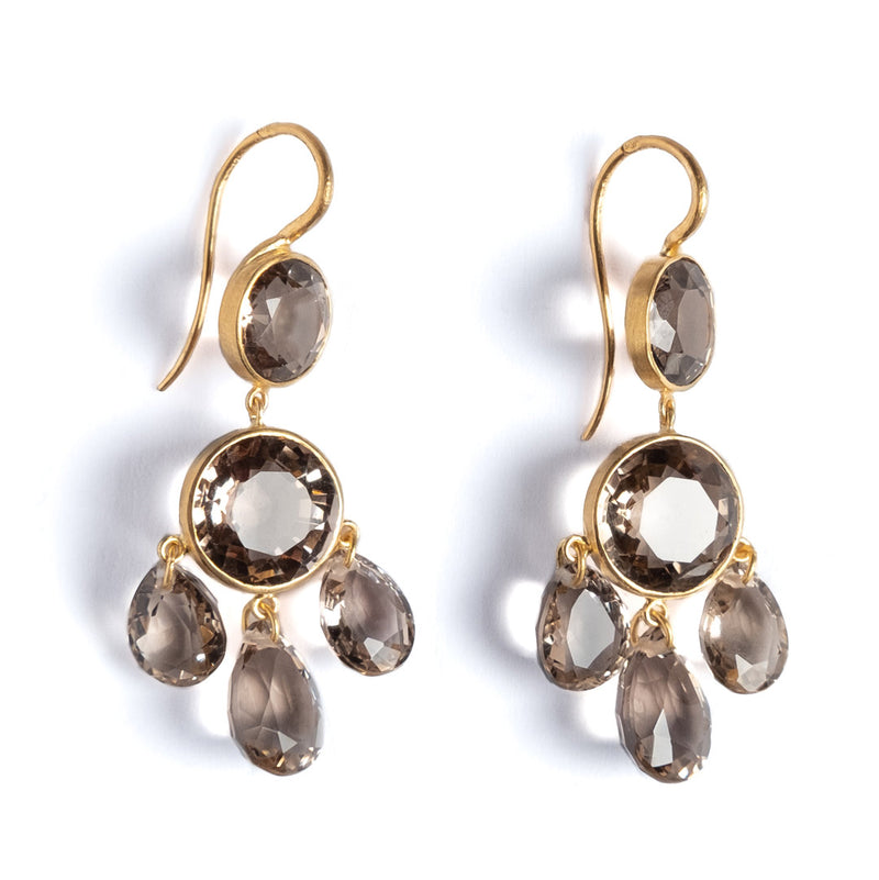 gabrielle-destrees-quartz-smoke-gold-jewelry-designer-marie-helene-de-taillac-earrings