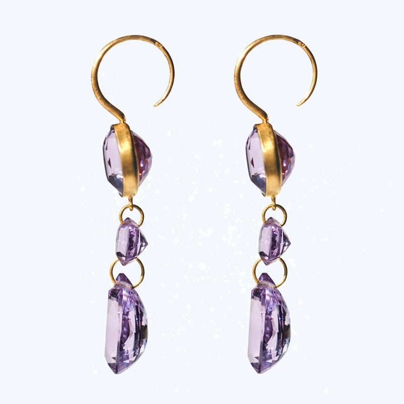 smokey-aquamarine-elizabeth-t-earrings-marie-helene-de-taillac-amethyst-amethyst-gem-natural-stone-stones-natural-jewels-for-women-jewels