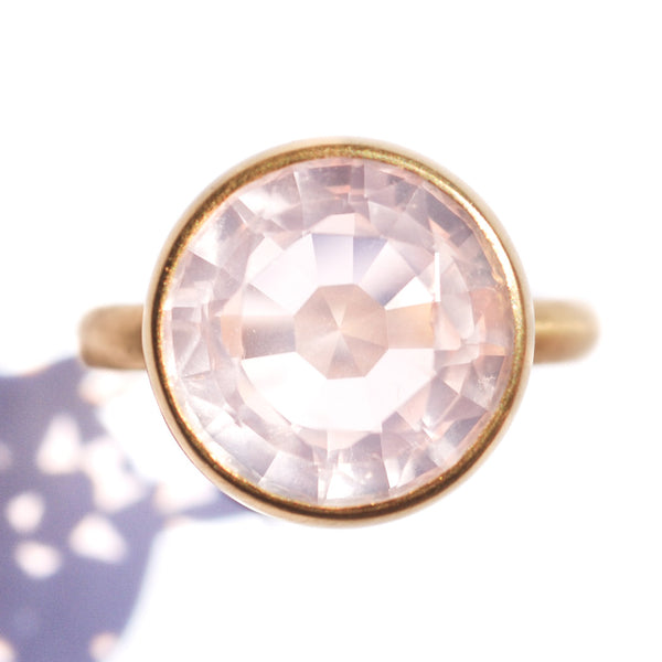 princess-quarter-pink-jewelry-ring-for-woman-gold-marie-helene-de-taillac