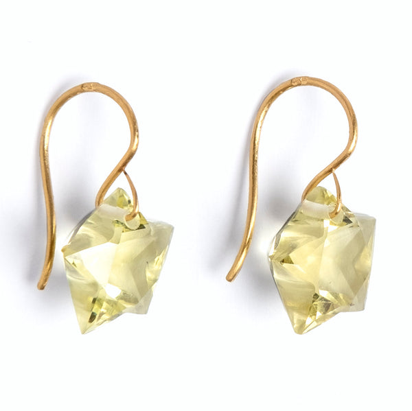 boucles-doreilles-marie-helene-de-taillac-wonder-quartz-jaune-citron-or