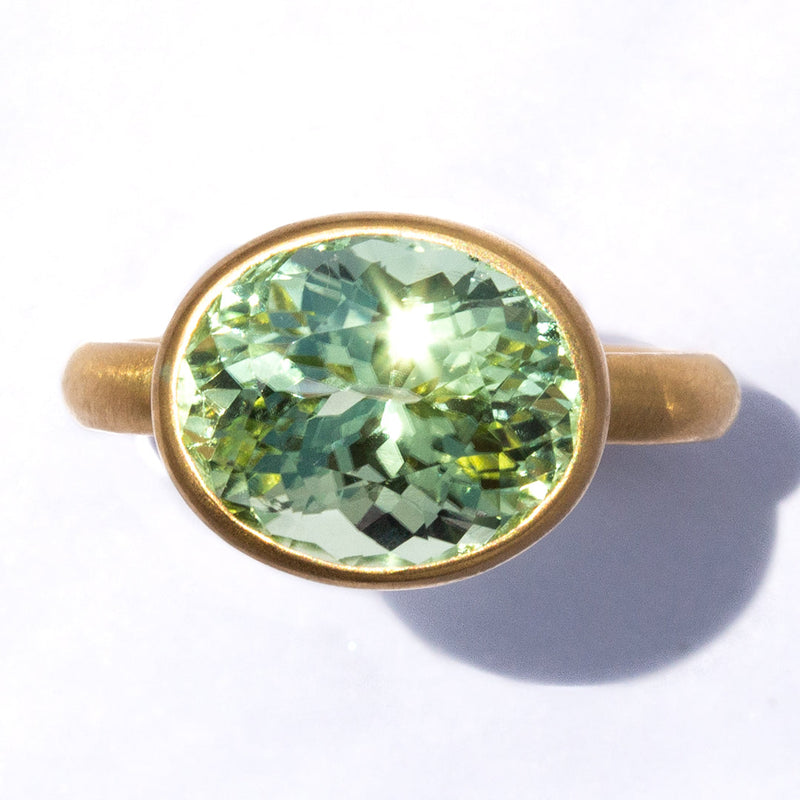 marie-helene-de-taillac-bague-princesse-troumaline-verte-or-princess-ring-green-tourmaline-gold-high-jewelry