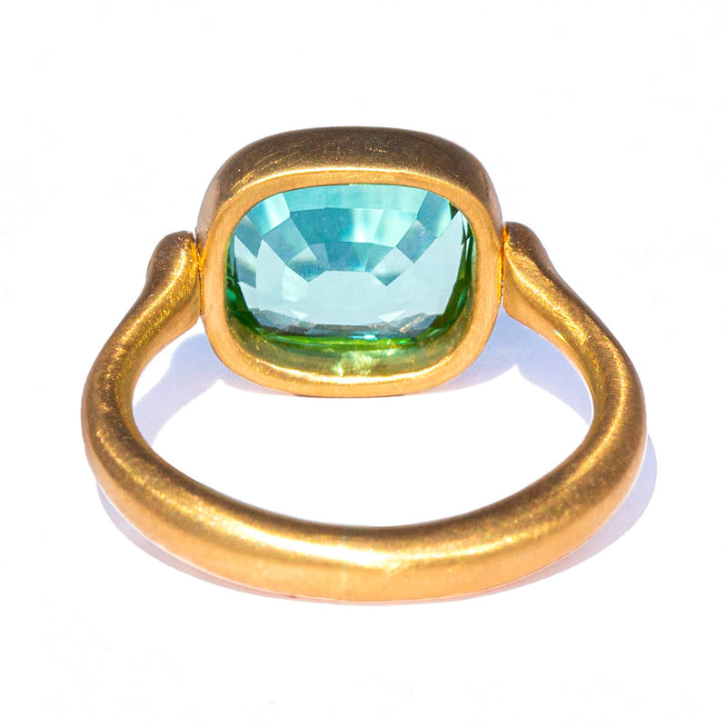 swivel-ring-green-tourmaline-marie-helene-de-taillac-bague-swivel-tourmaline-verte-or-gold-bijoux-pour-femme-jewels-for-women